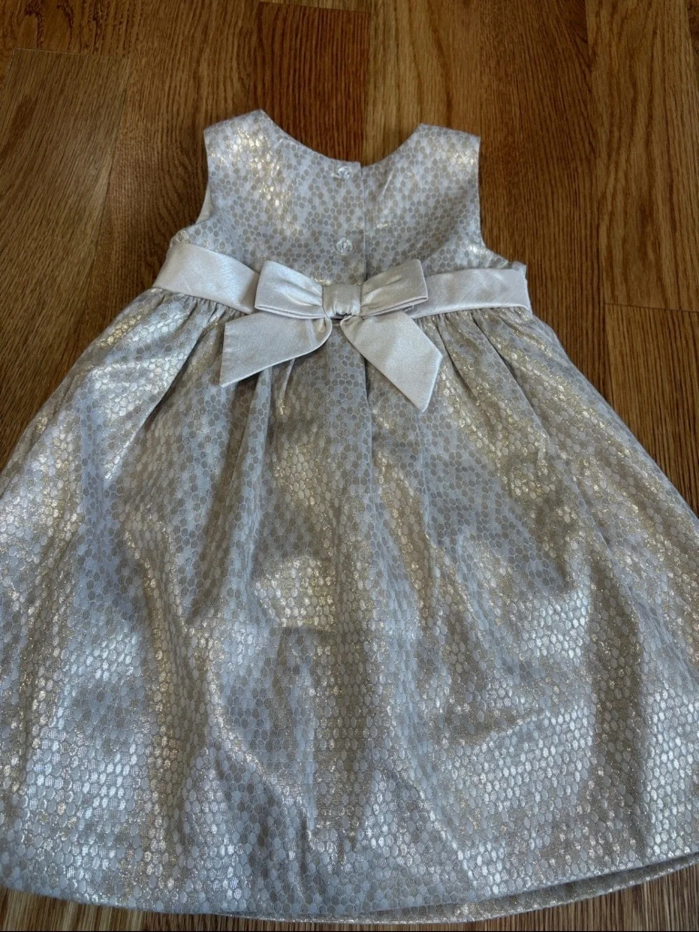Gymboree baby Girls Metallic Gold and Cream Party Dress now back buttons 6-12 mo